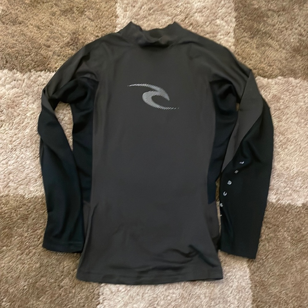 Ripcurl kids rash guard